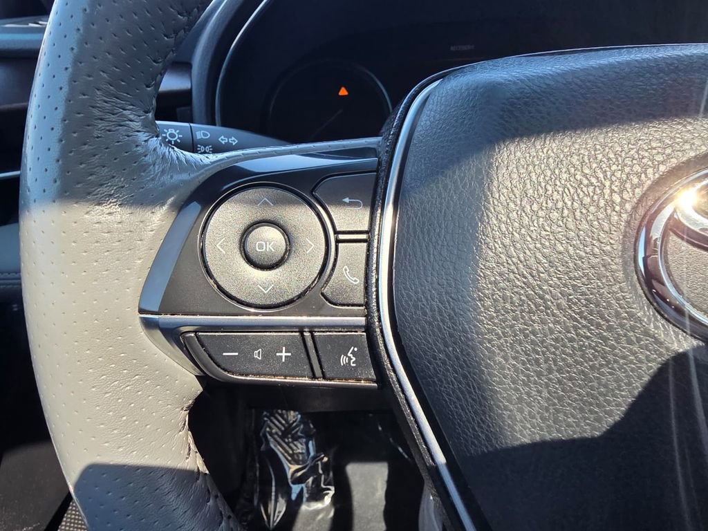 Used 2020 Toyota Avalon Limited w/ Advanced Safety Package FWD image 30