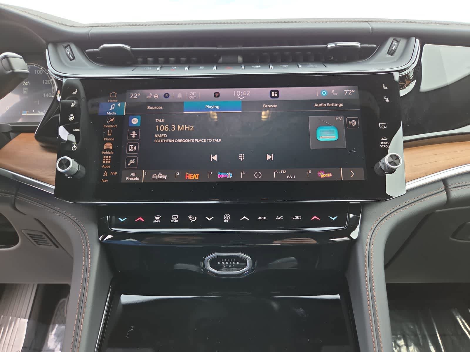 New 2026 Jeep Grand Cherokee Summit AWD/4WD image 24