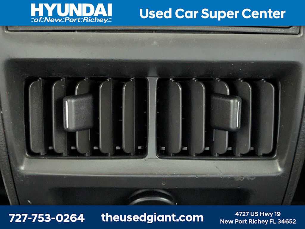 Used 2014 Cadillac SRX Luxury FWD image 15