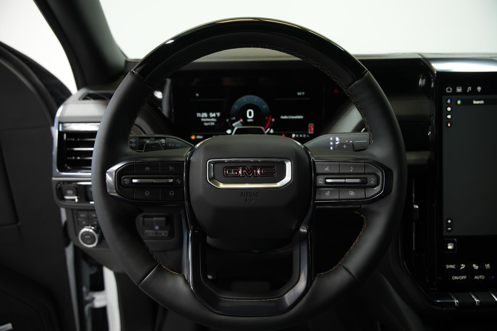 New 2026 GMC Yukon XL AT4 w/ AT4 Premium Plus Package AWD/4WD image 41