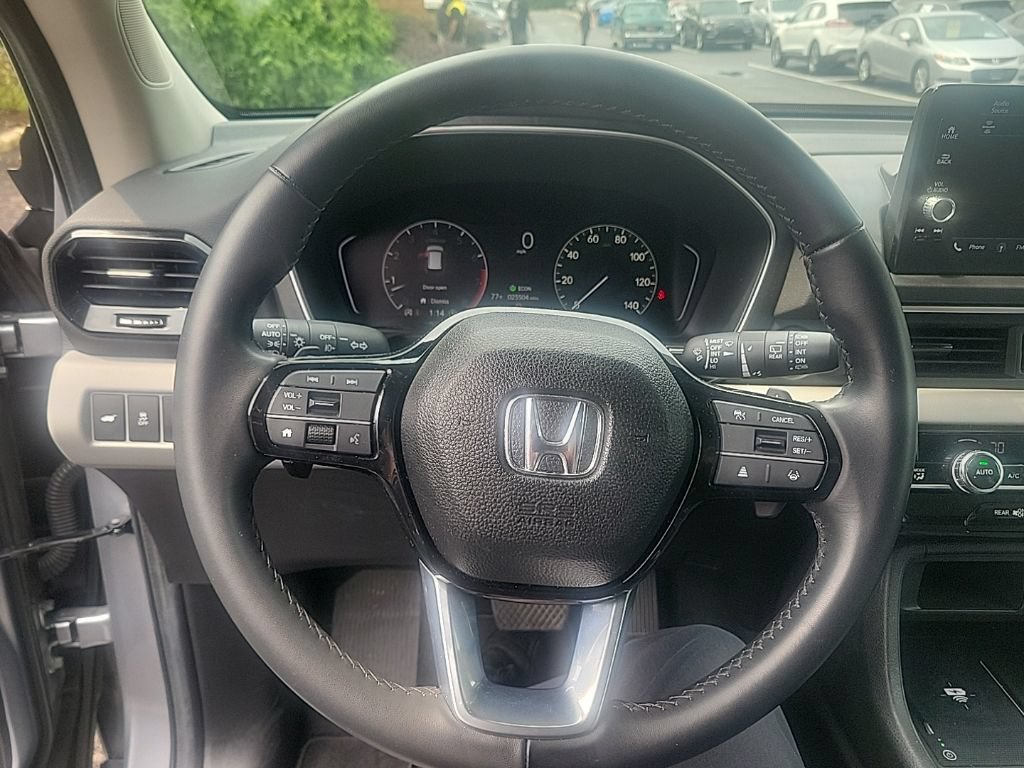 Used 2024 Honda Pilot EX-L image 18