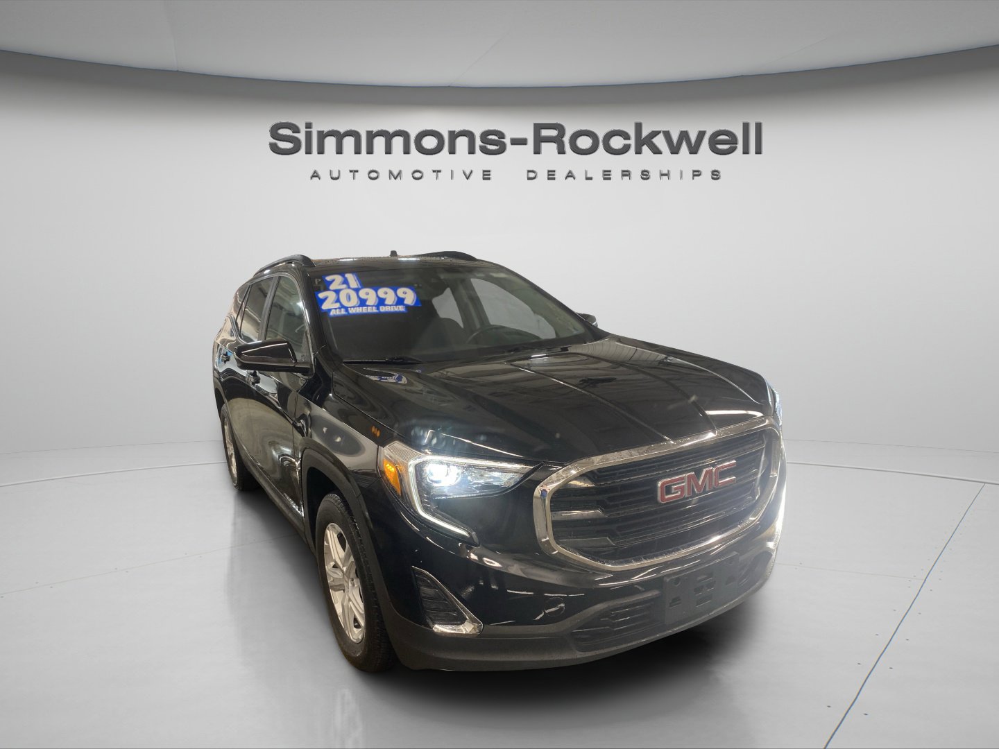 Used 2021 GMC Terrain SLE w/ Driver Convenience Package image 3