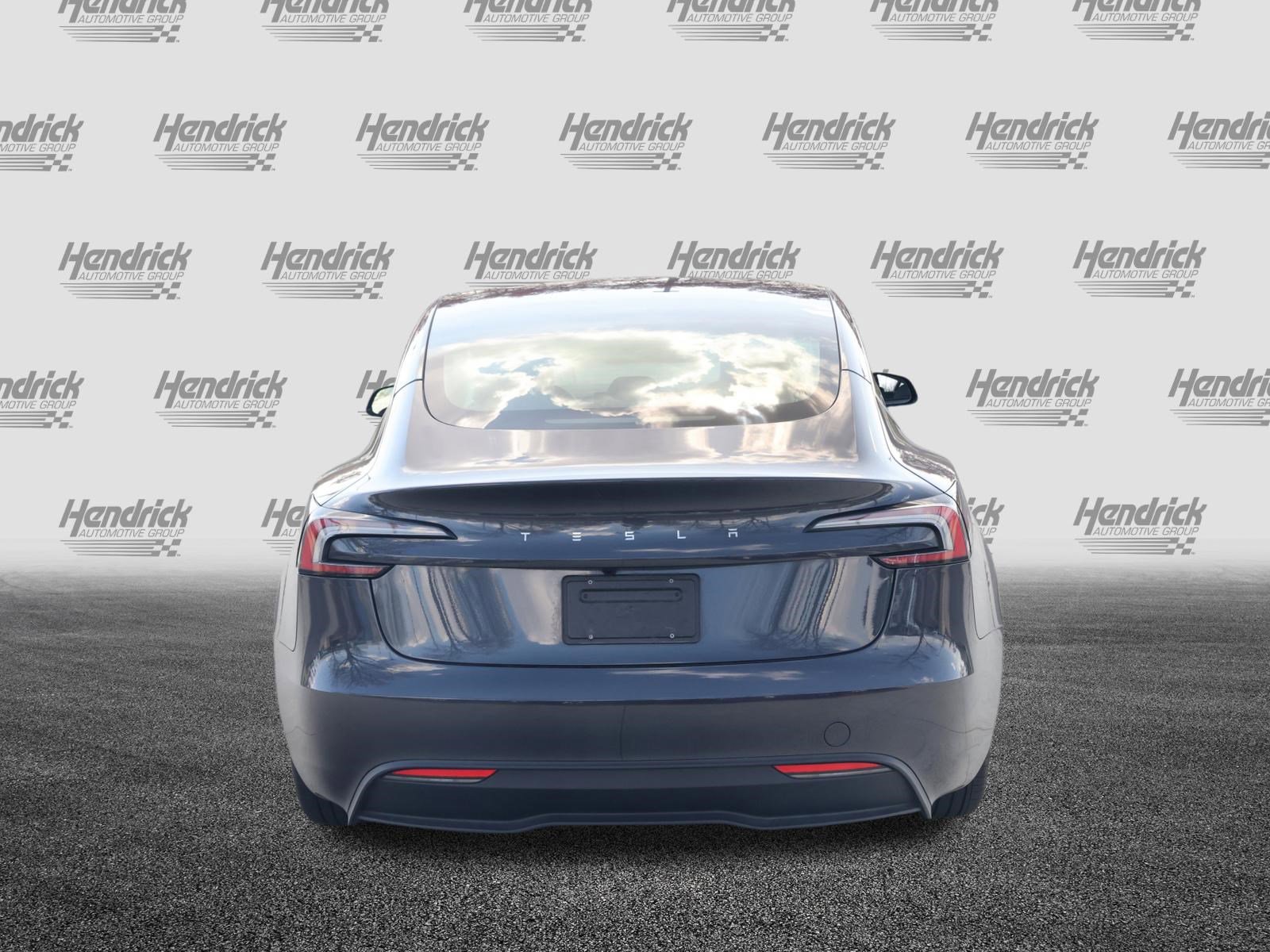 Used 2025 Tesla Model 3 image 9