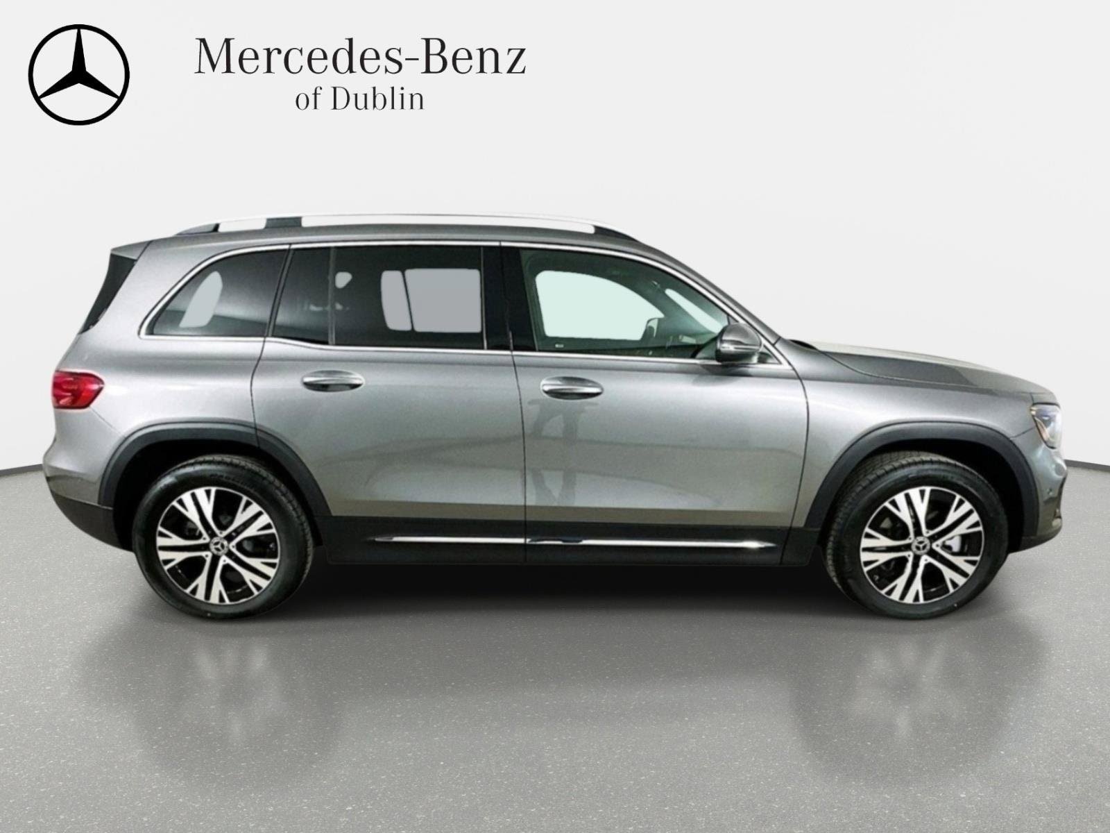 Used 2026 Mercedes-Benz GLB 250 4MATIC image 4