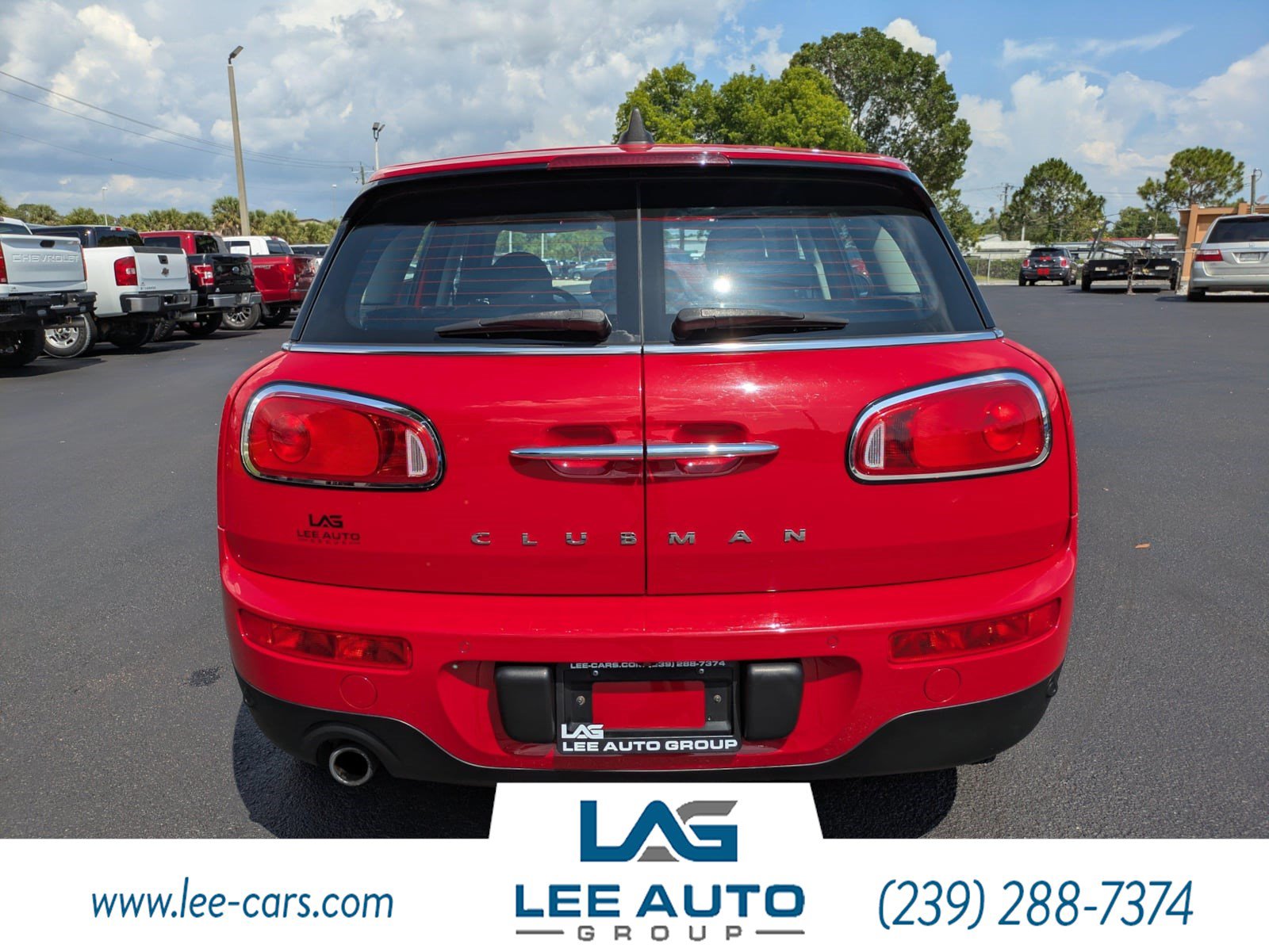 Used 2019 MINI Cooper Clubman w/ Storage Package FWD image 4