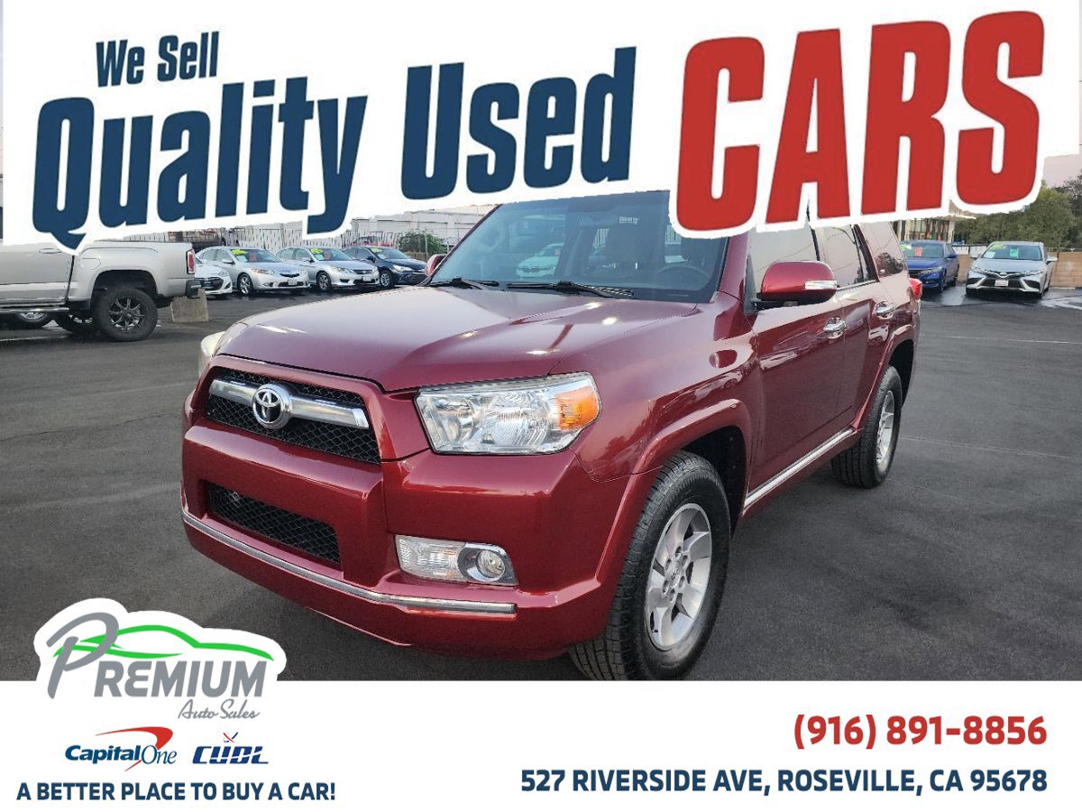 Used 2011 Toyota 4Runner SR5 image 1