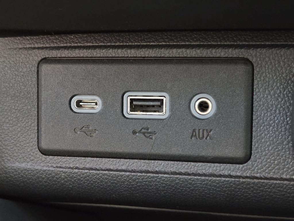 Used 2022 Buick Encore GX Preferred FWD image 4