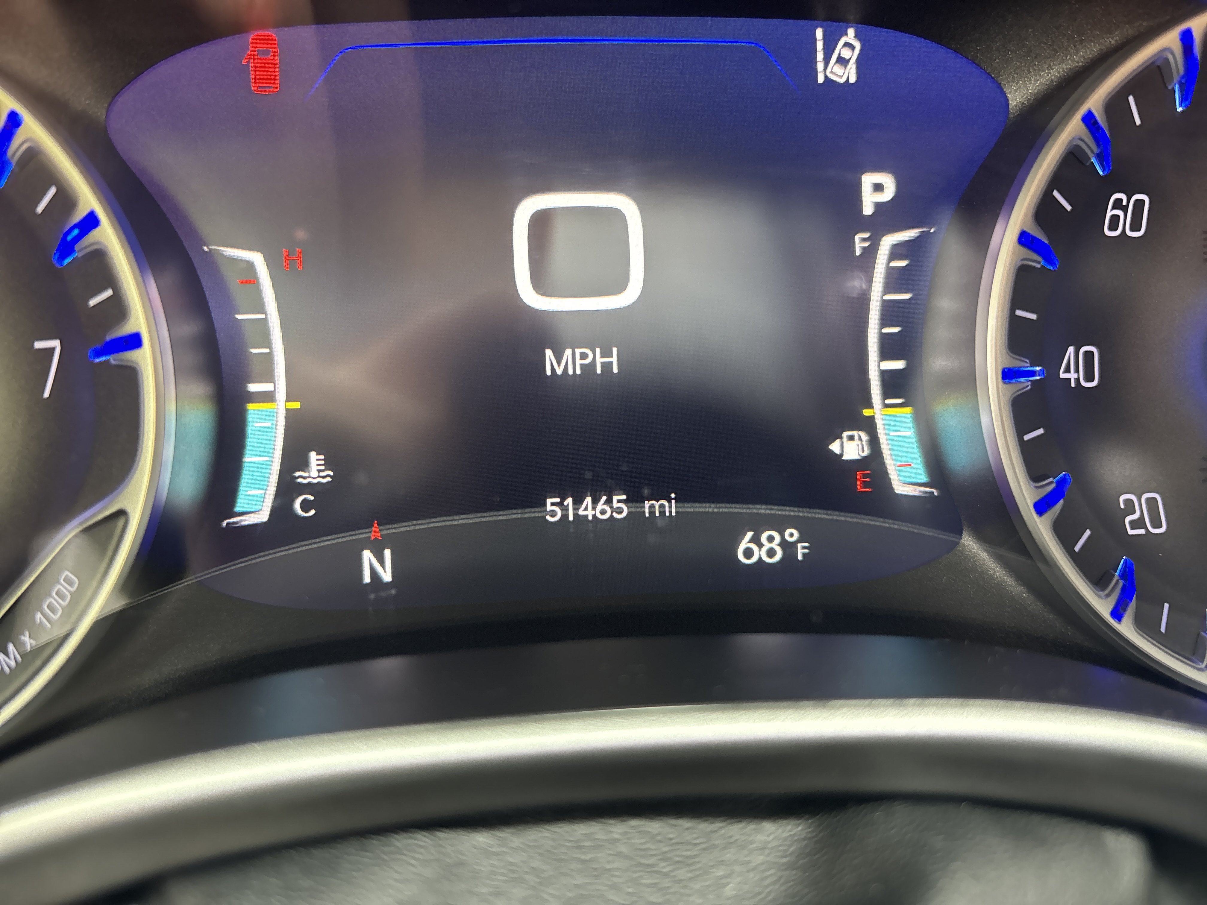 Used 2023 Chrysler Pacifica Touring-L FWD image 23