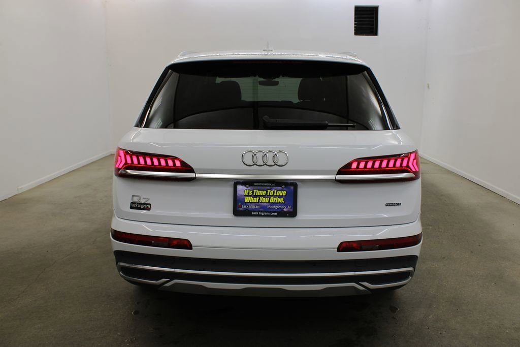 Used 2023 Audi Q7 2.0T Premium Plus w/ Premium Plus Package AWD/4WD image 4