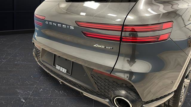 Used 2024 Genesis GV70 3.5T Sport w/ Sport Advanced Package image 33