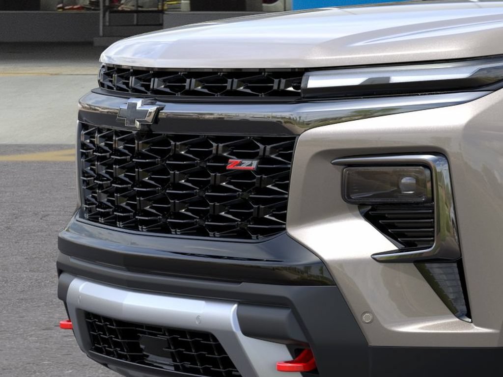 New 2027 Chevrolet Traverse Z71 w/ Enhanced Driving Package AWD/4WD image 13