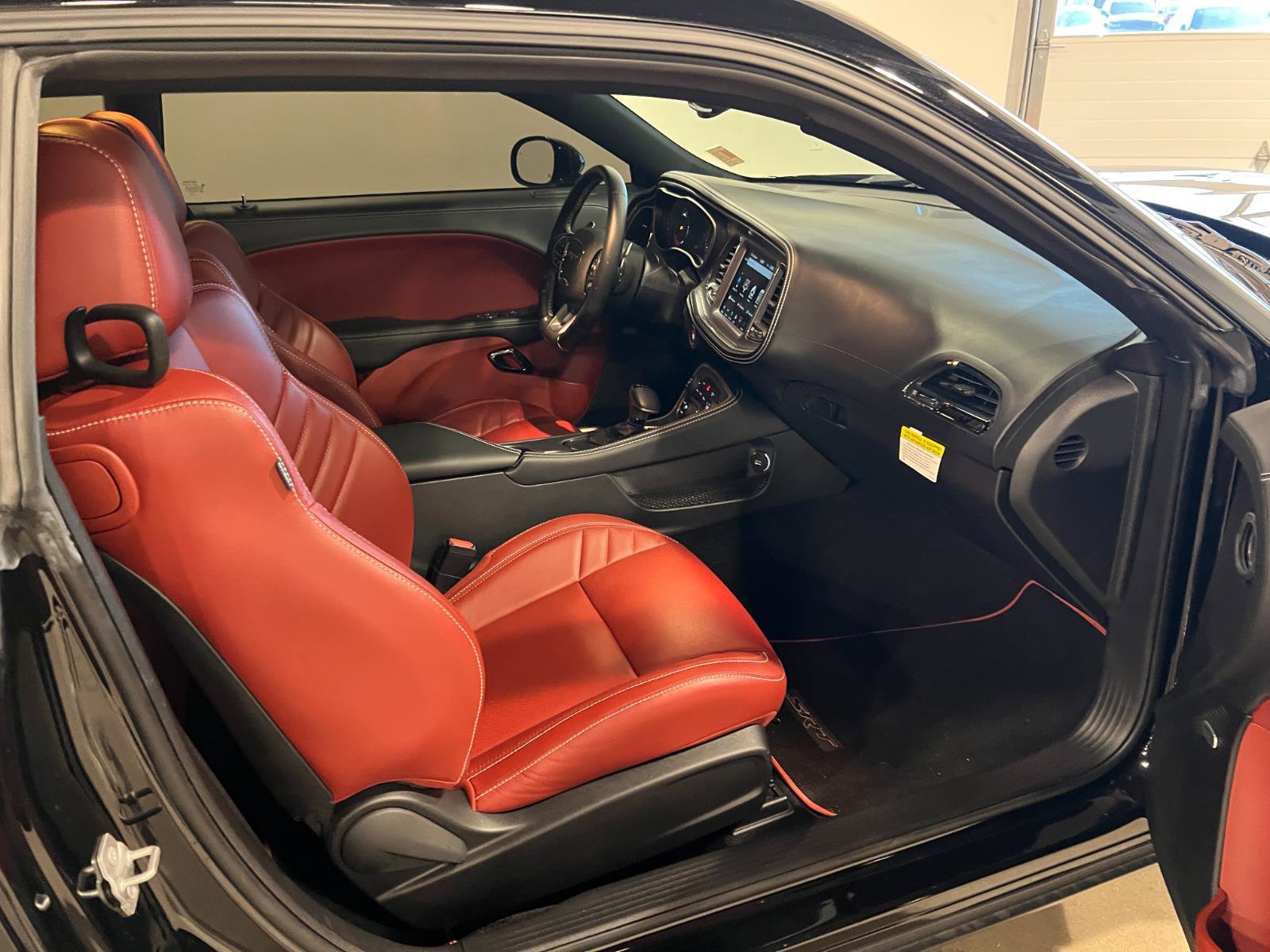 Used 2021 Dodge Challenger SRT Hellcat image 31