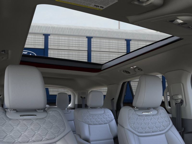 New 2026 Ford Explorer Platinum w/ LUX Leather Package AWD/4WD image 22