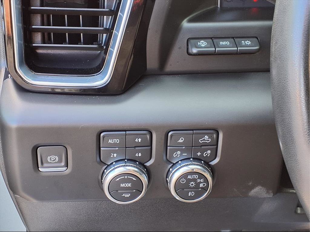 Used 2024 GMC Sierra 2500 Denali w/ Technology Package image 13