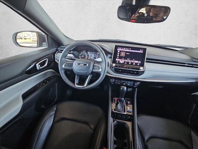 Used 2024 Jeep Compass Limited AWD/4WD video 3