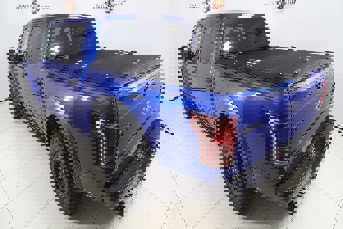 Used 2017 Ford F150 Raptor w/ Equipment Group 801A Mid image 28