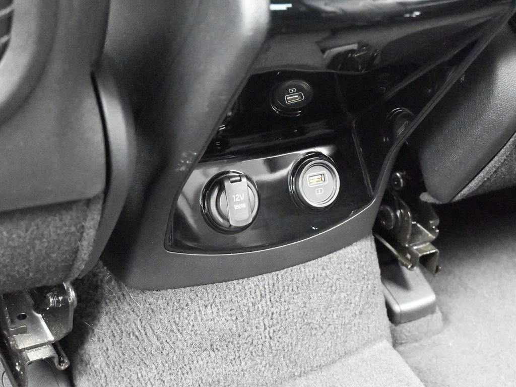 Used 2023 Kia Sorento SX image 38