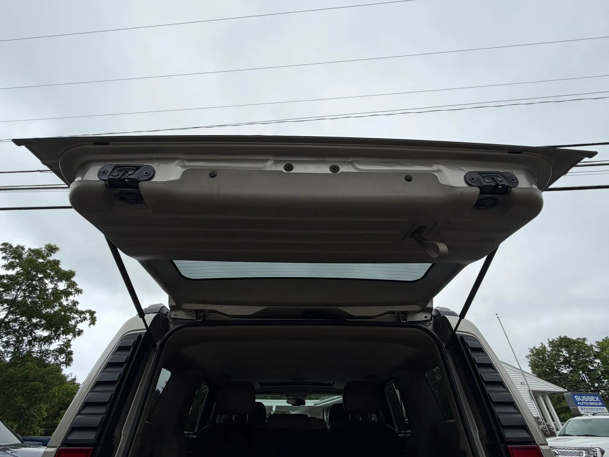 Used 2004 HUMMER H2 AWD/4WD image 31