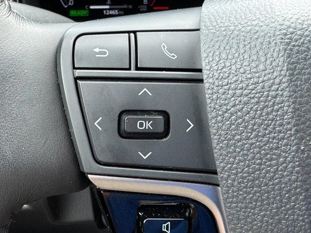 Used 2026 Toyota Camry XLE FWD image 26