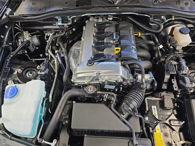 New 2026 MAZDA MX-5 Miata RF Grand Touring RWD image 9