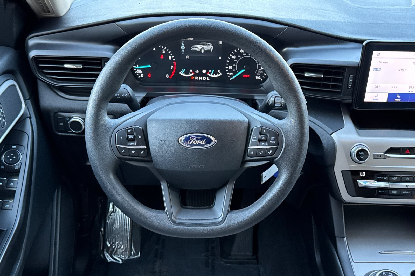 Used 2021 Ford Explorer 2WD image 17