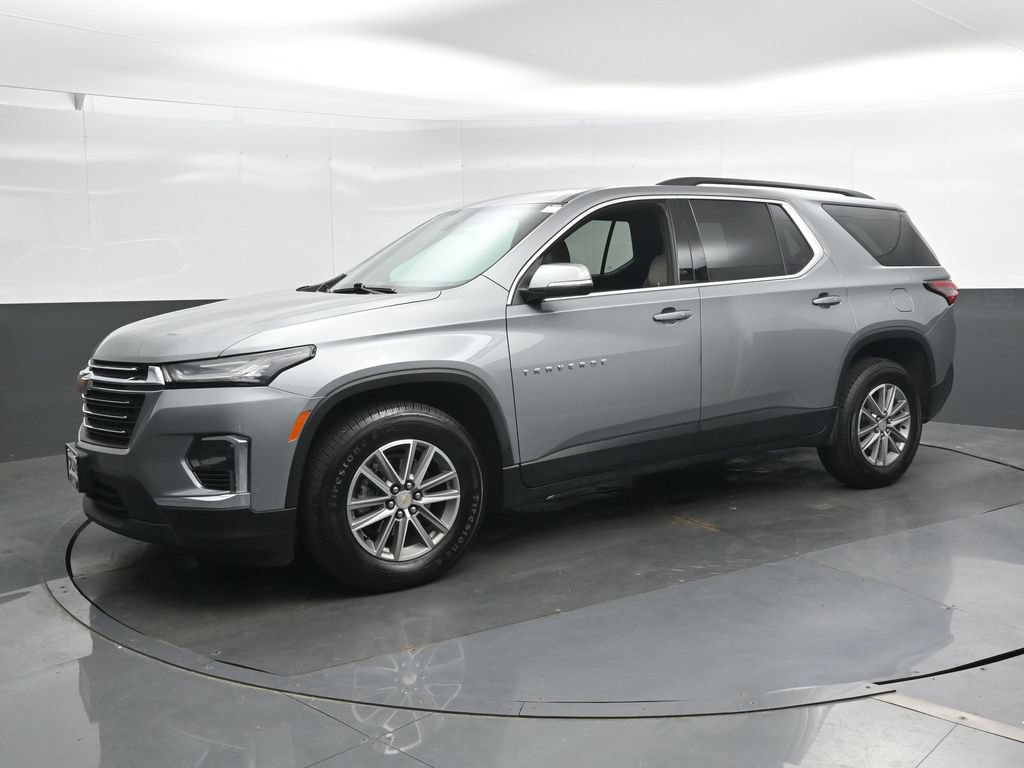 Used 2023 Chevrolet Traverse LT w/ LPO, Cargo Package AWD/4WD image 8