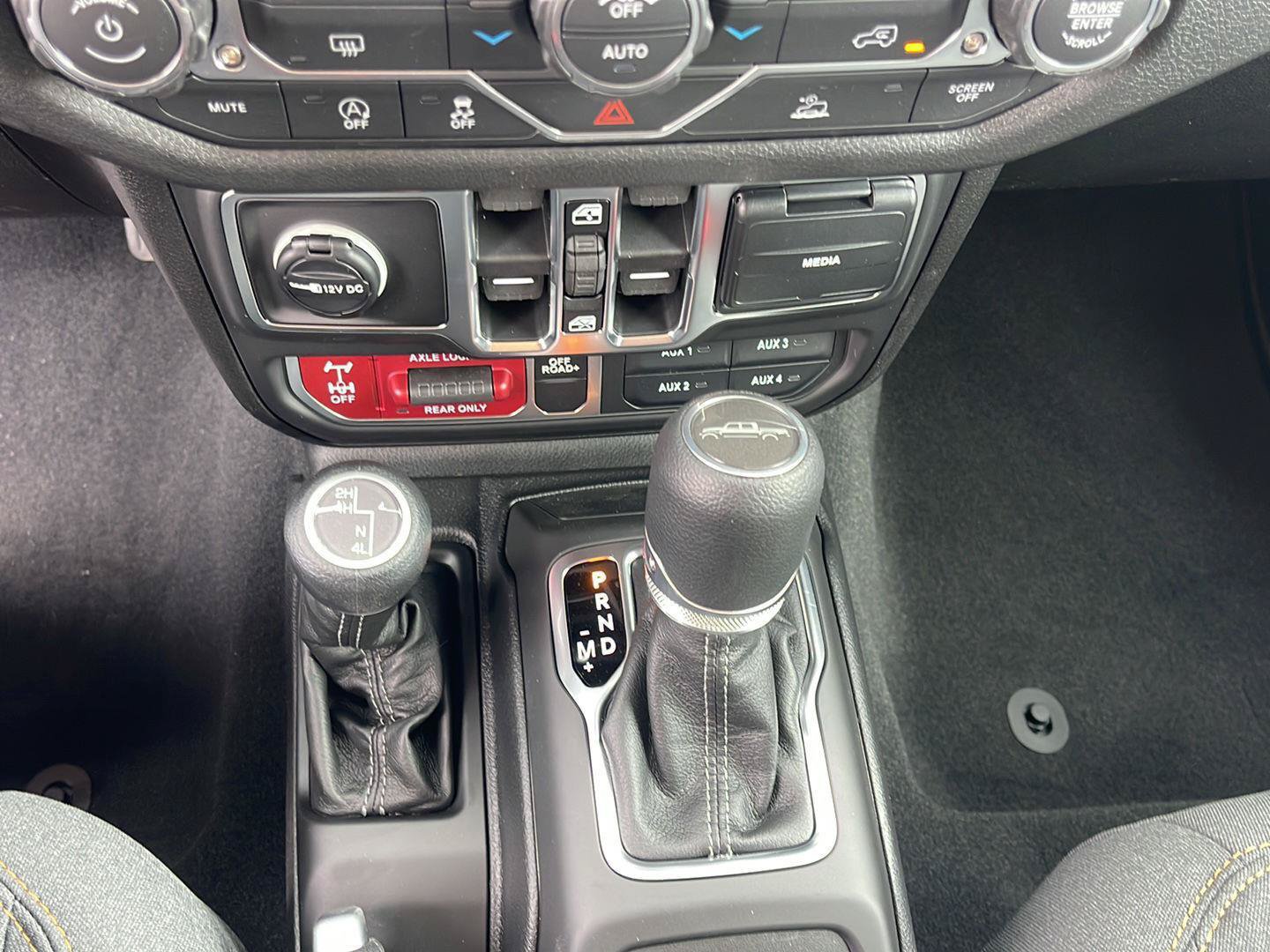 New 2026 Jeep Gladiator Sport AWD/4WD image 20