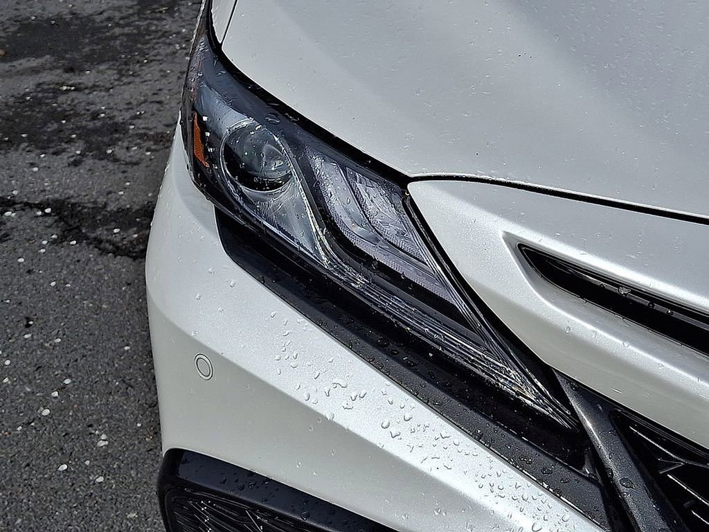 Used 2022 Toyota Camry XSE w/ Navigation Package AWD/4WD image 12