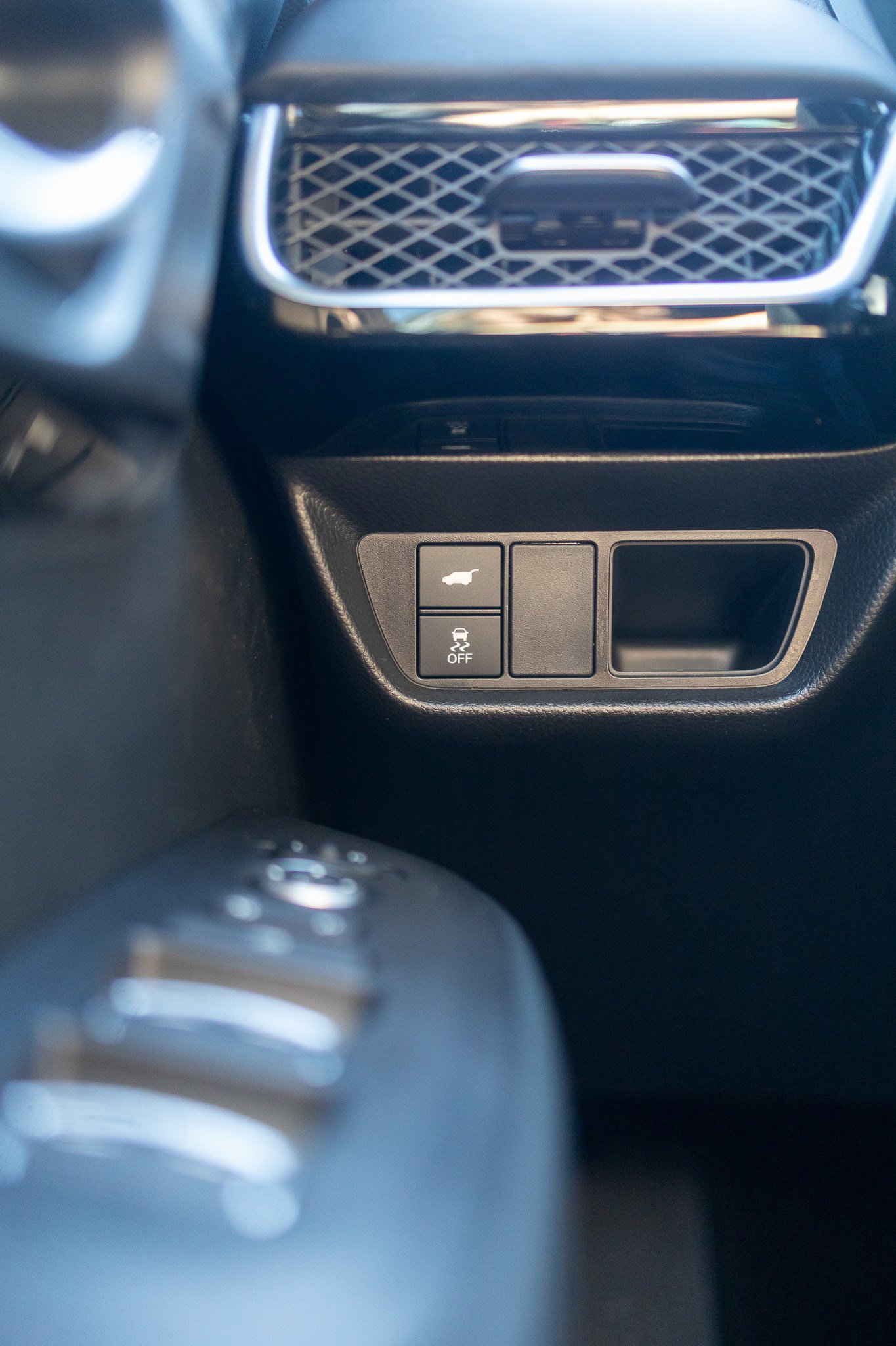 New 2025 Acura ADX A-Spec image 30