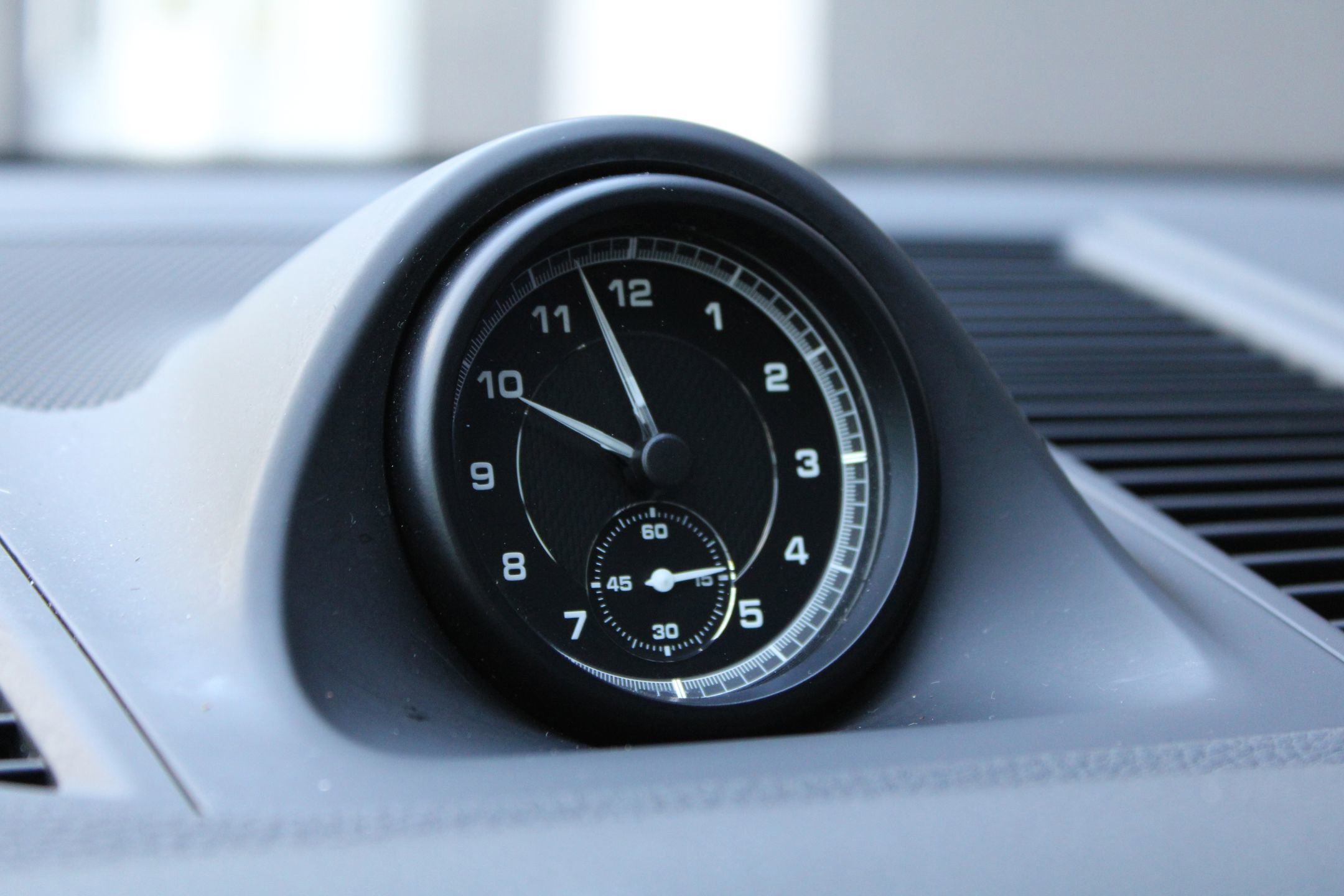 Used 2023 Porsche Macan image 22