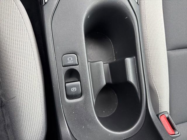 Used 2025 Toyota Corolla LE FWD image 19