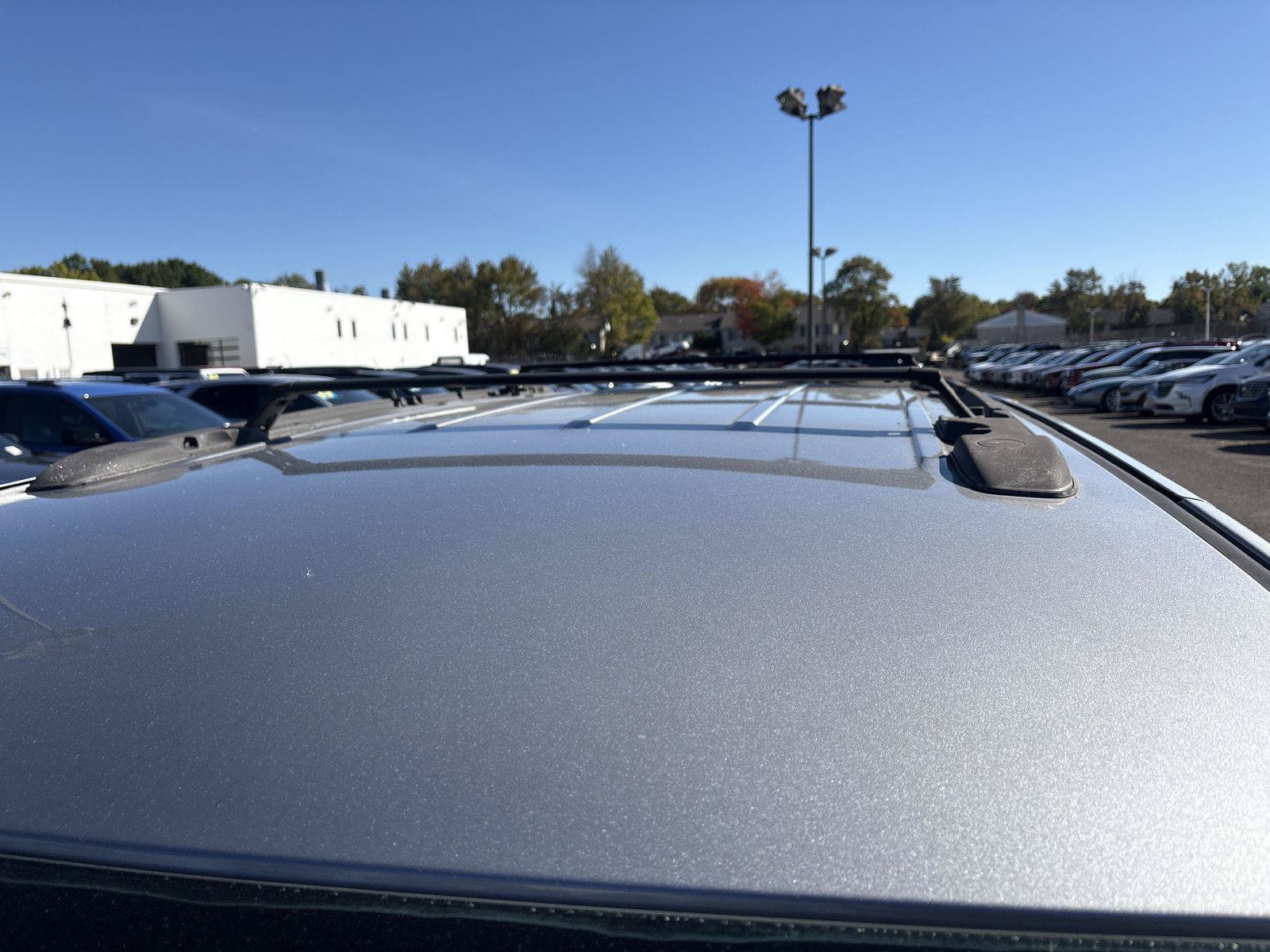 Used 2015 Chrysler Town & Country Touring FWD image 11