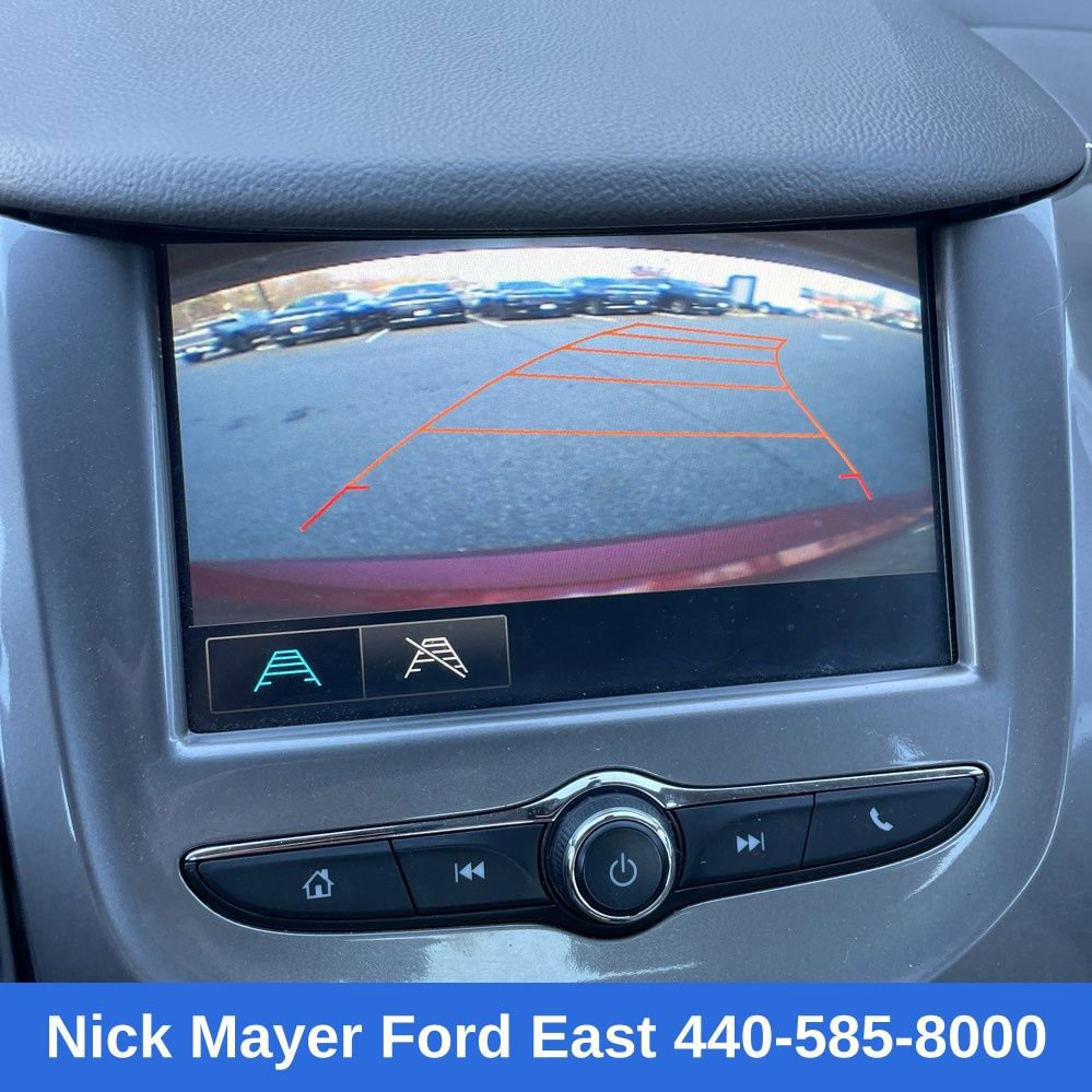 Used 2017 Chevrolet Cruze LT w/ Convenience Package image 22