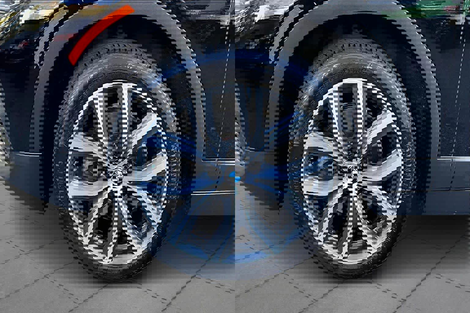 Used 2020 BMW X2 sDrive28i w/ Convenience Package image 11