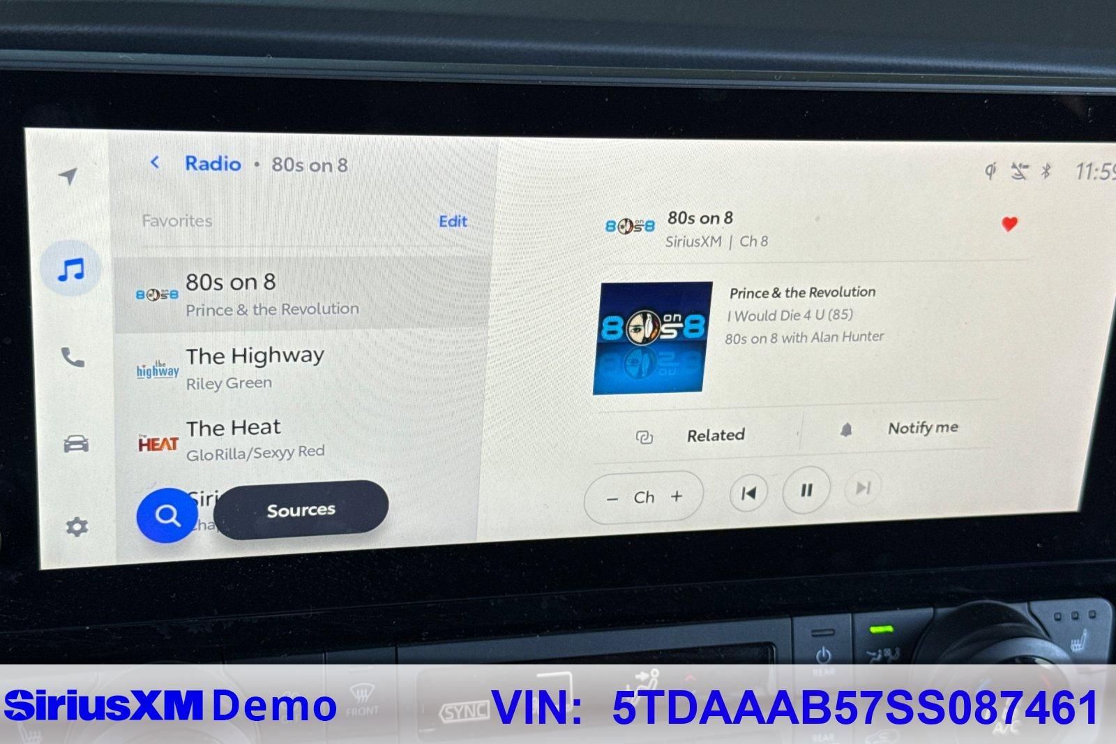 Certified 2025 Toyota Grand Highlander AWD image 35