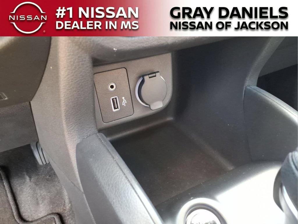 Certified 2025 Nissan Kicks Play S FWD image 19