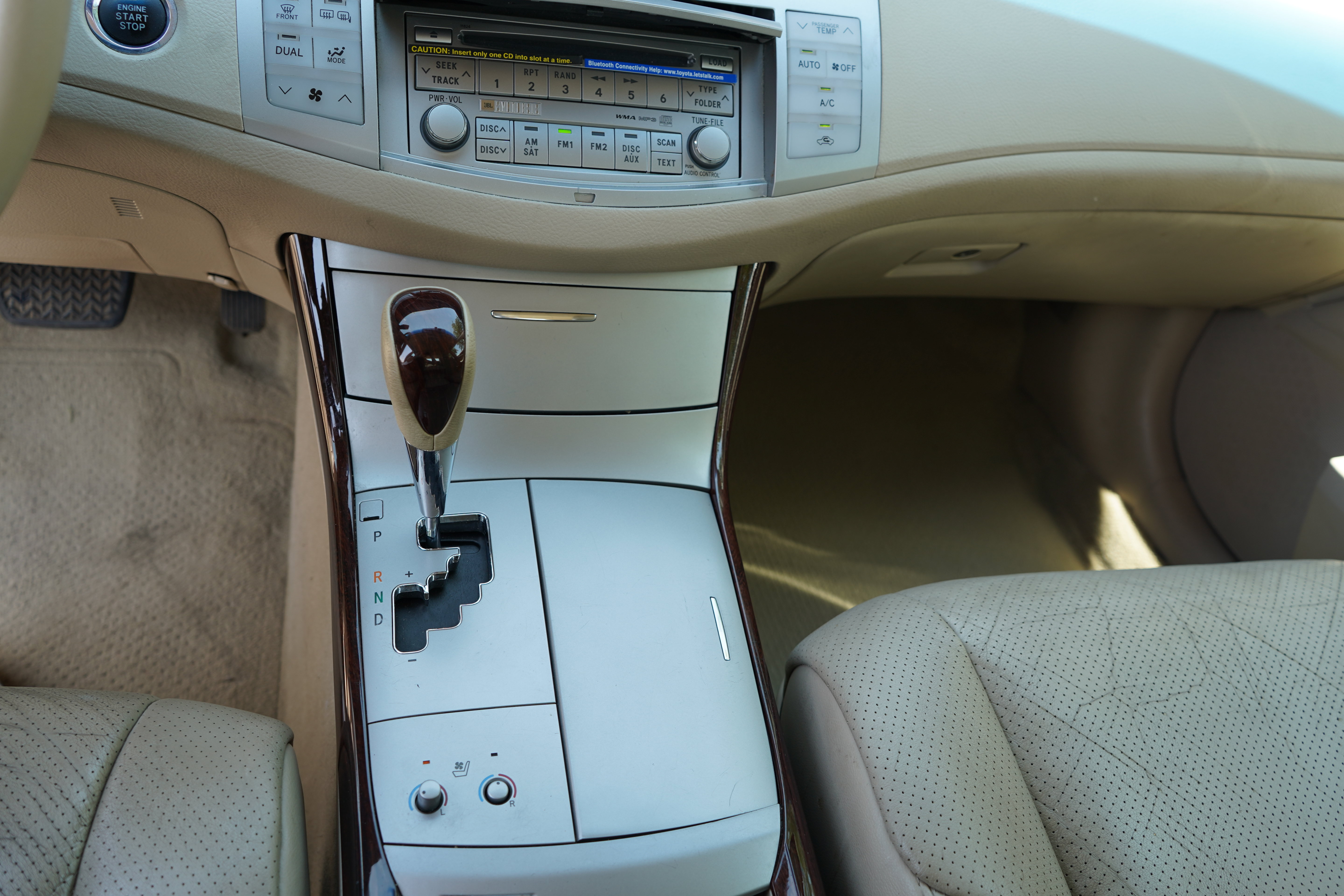 Used 2009 Toyota Avalon XL FWD image 11