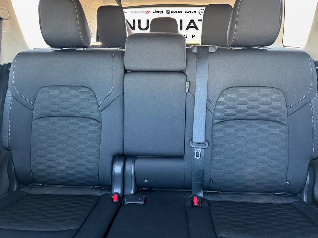 Certified 2024 Nissan Pathfinder SV image 16