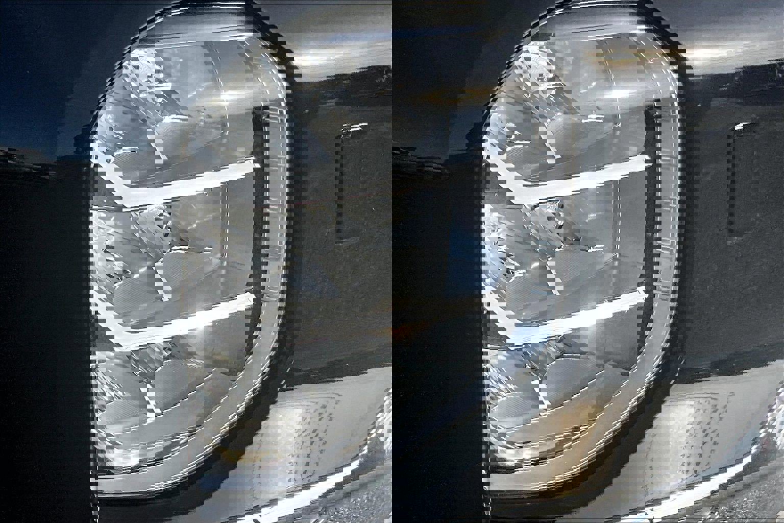 Used 2023 Mitsubishi Outlander SEL image 30