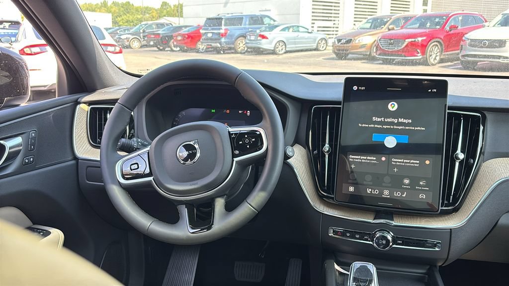 New 2026 Volvo XC60 T8 Plus w/ Protection Package Premier AWD/4WD image 6