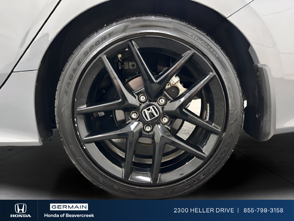 Certified 2025 Honda Civic Sport image 30