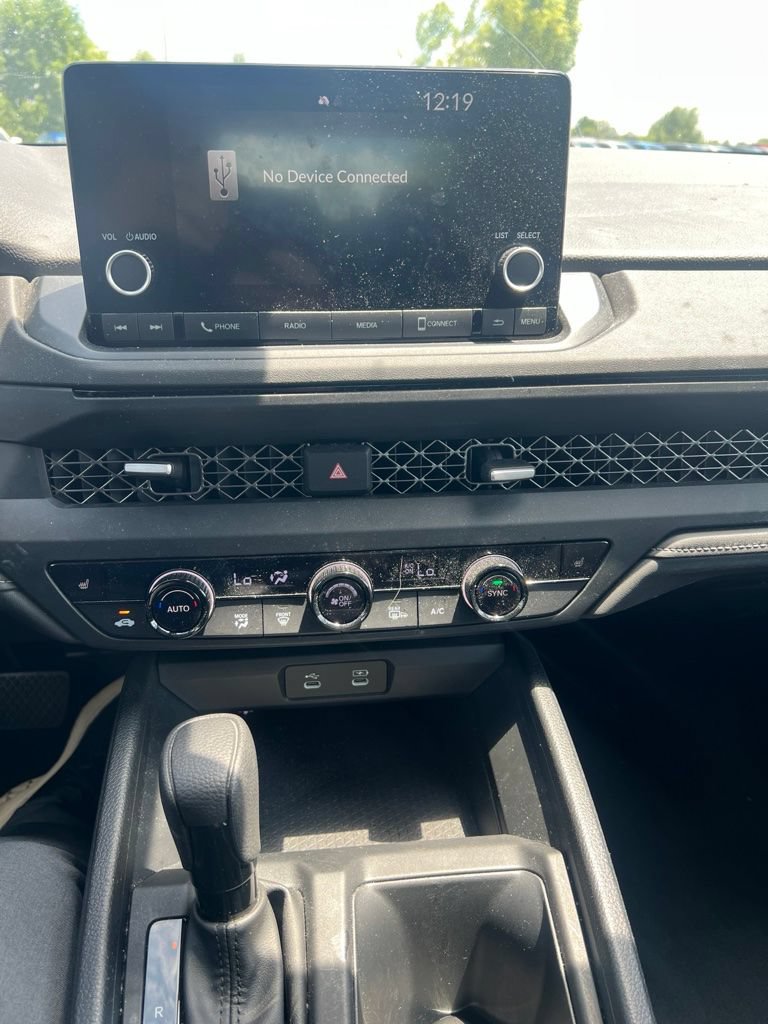Used 2023 Honda Accord EX image 8