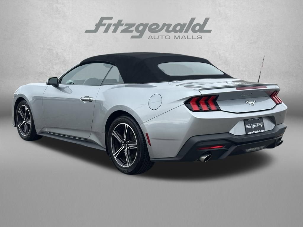Used 2024 Ford Mustang Premium image 7