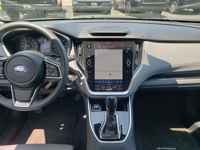 Used 2024 Subaru Outback Limited image 13
