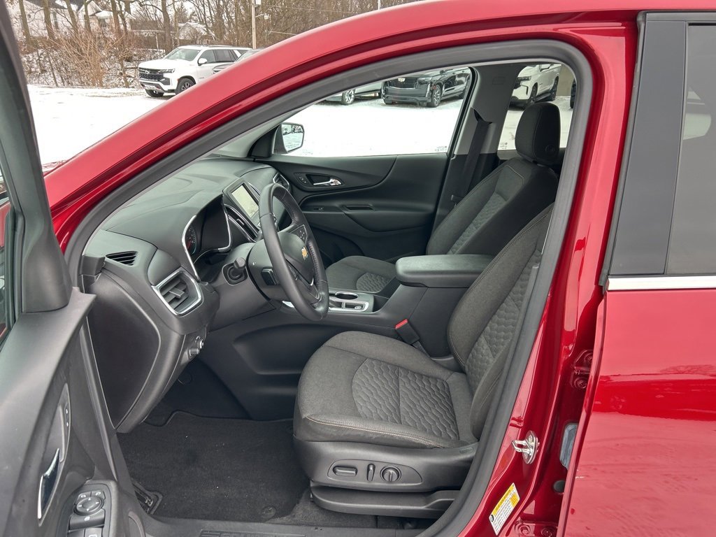 Used 2019 Chevrolet Equinox LT image 30