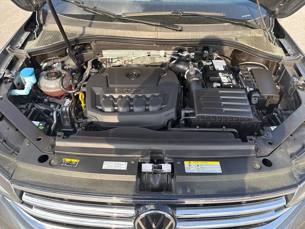 Used 2024 Volkswagen Tiguan SE image 11