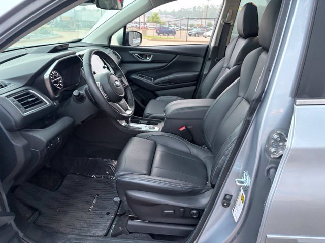 Used 2025 Subaru Ascent Limited AWD/4WD image 6