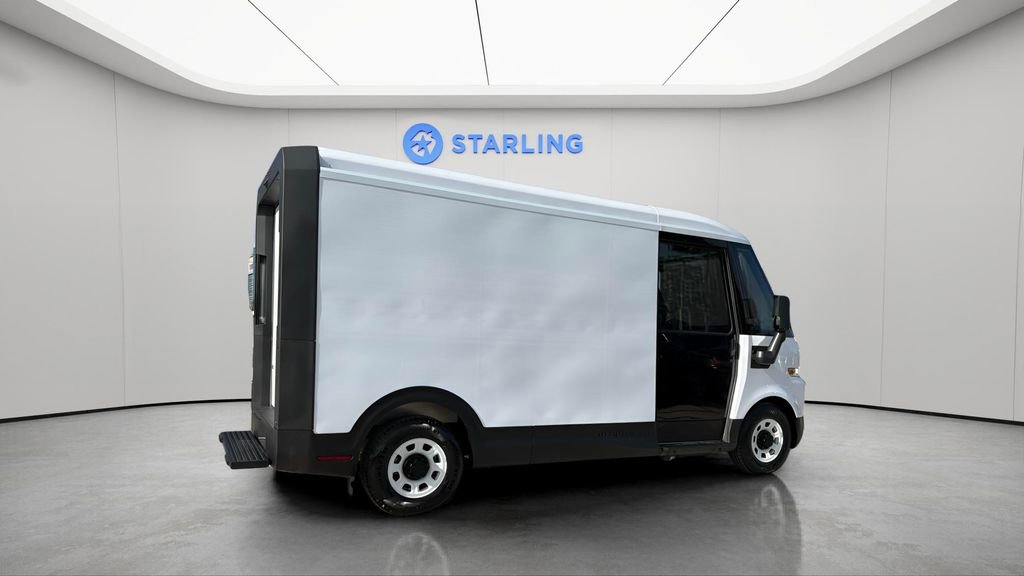Used 2024 Chevrolet Brightdrop 400 w/ Commercial Equipment Package AWD/4WD image 10