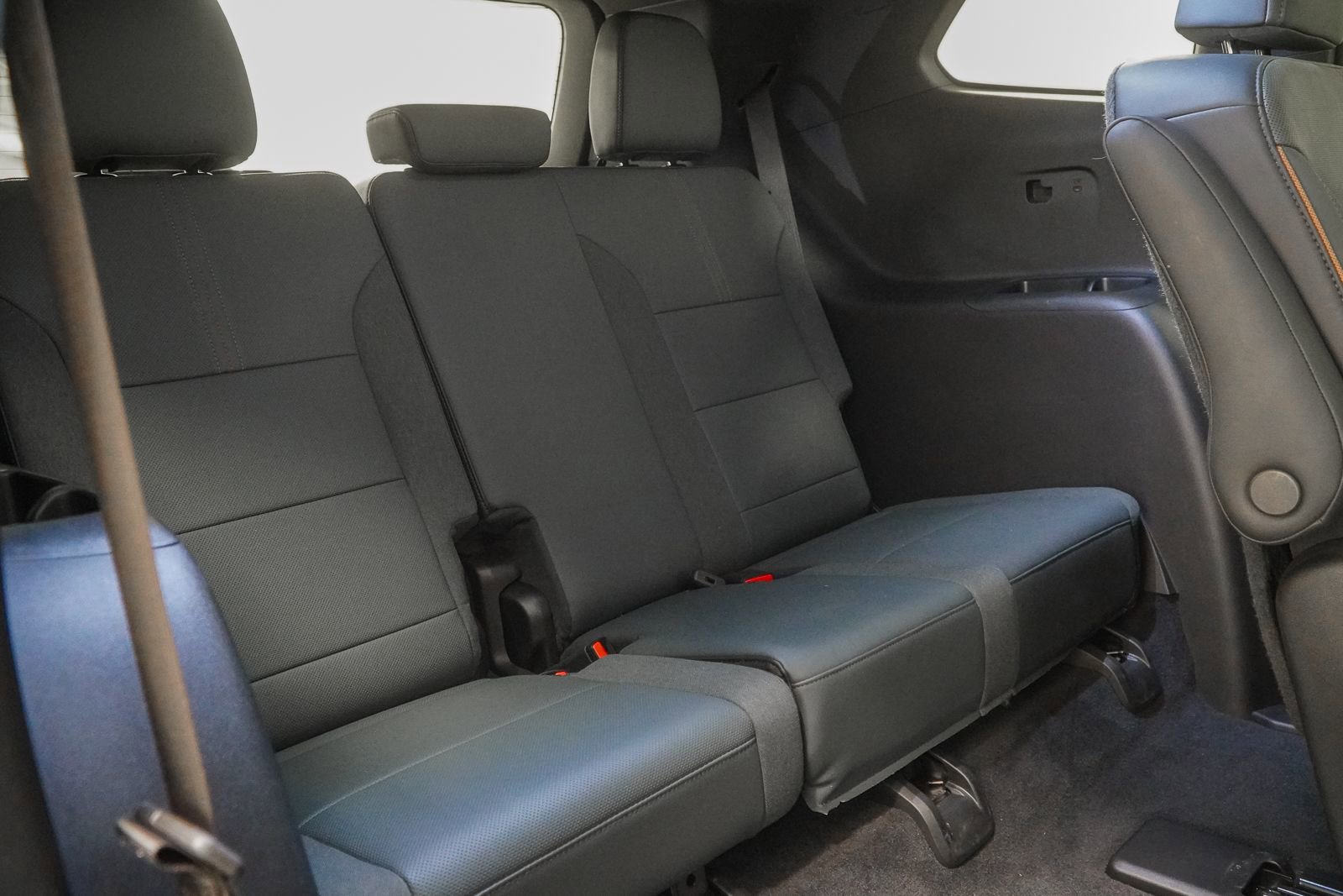 Used 2024 GMC Acadia AT4 w/ Luxury Package AWD/4WD image 43