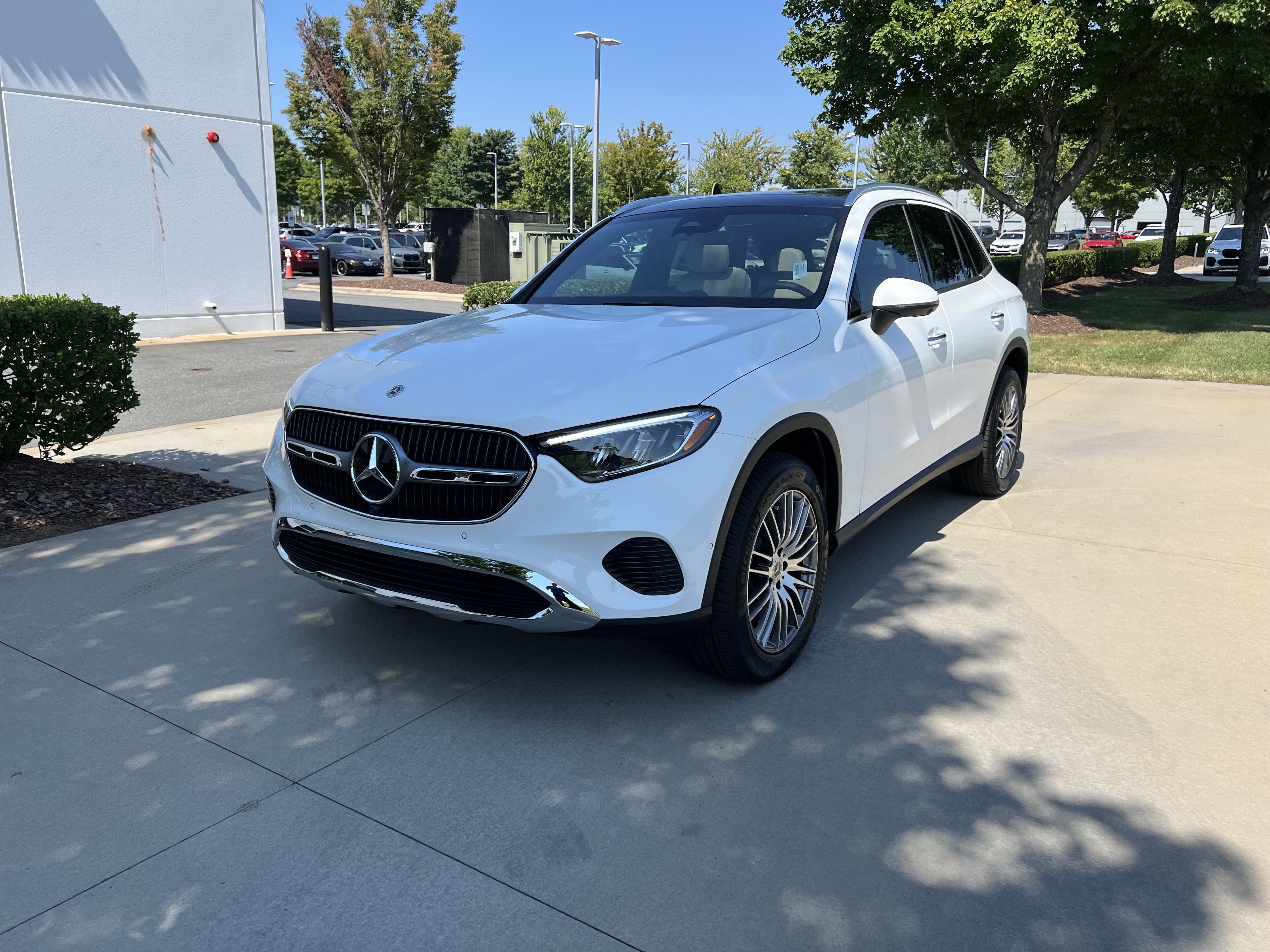 New 2027 Mercedes-Benz GLC 300 image 5